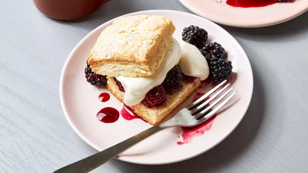 Extra-Tender Blackberry Shortcake