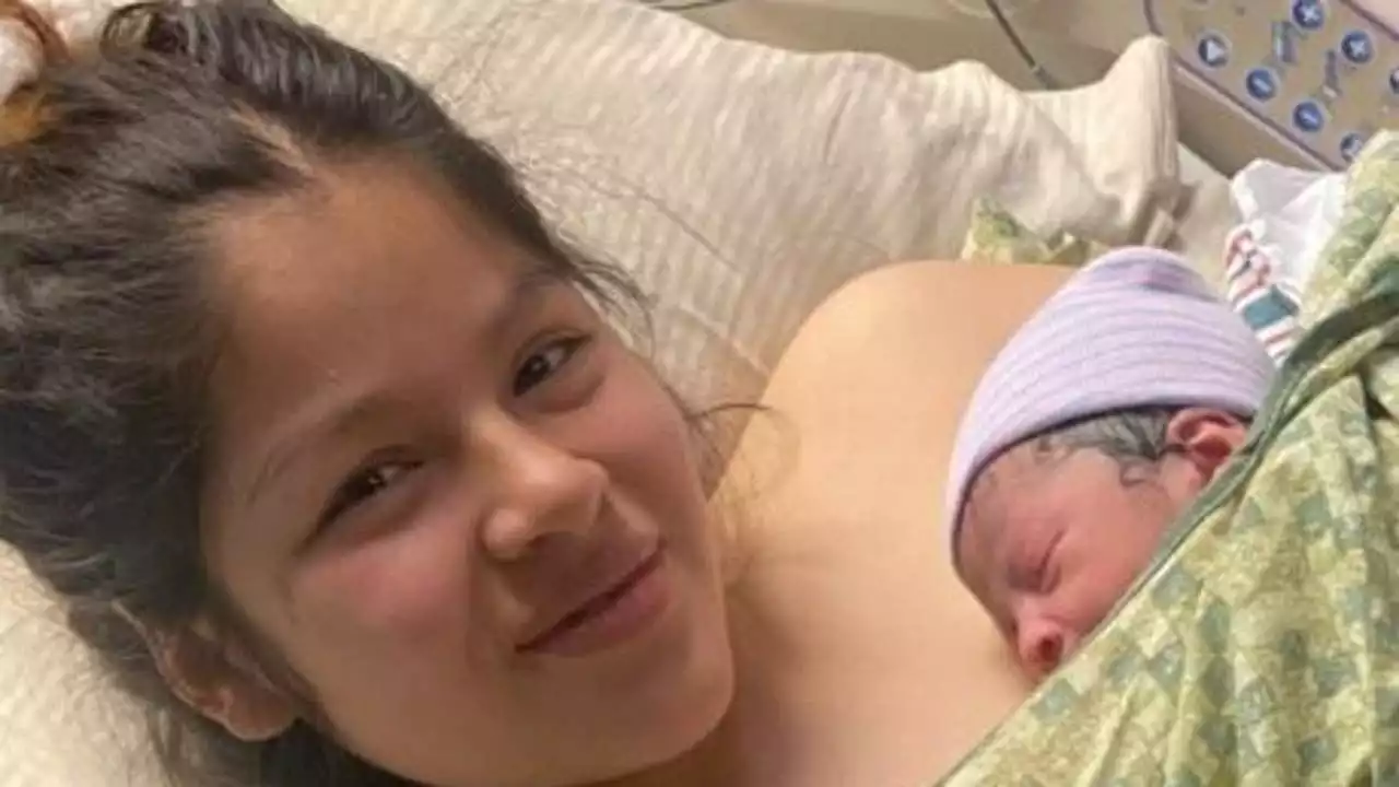 Austin police searching for missing teen, her two-week-old son