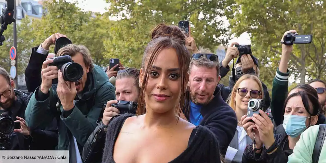 PHOTO – Amel Bent sublime : elle fait sensation dans une robe rose ajustée dans The Voice - Gala