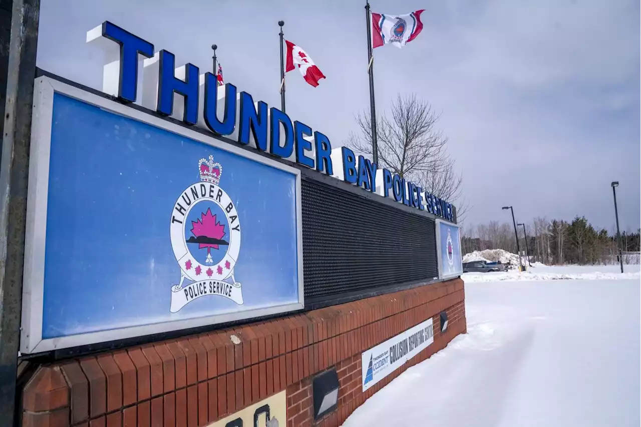 Thunder Bay deputy police chief returns to work a year after being suspended