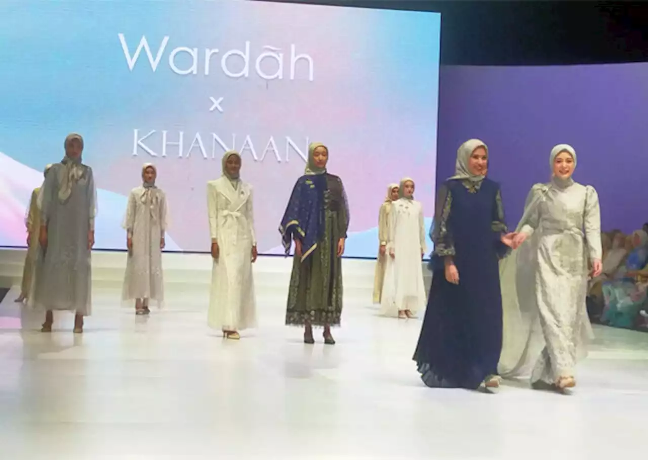 Hadir di IFW 2023, Desainer Khanaan Shamlan Terinspirasi Rumeri Feneri