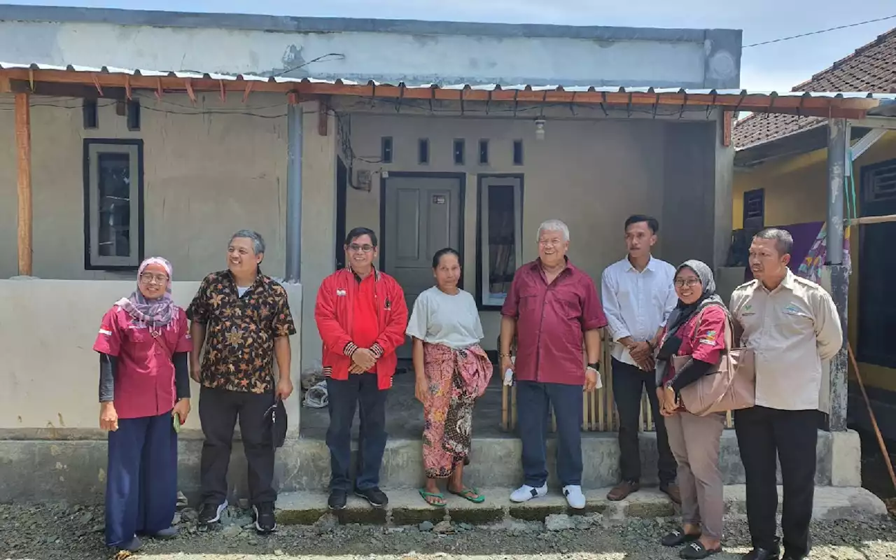 Rachmat Hidayat Hadirkan Rumah Layak untuk Warga di Lombok Barat