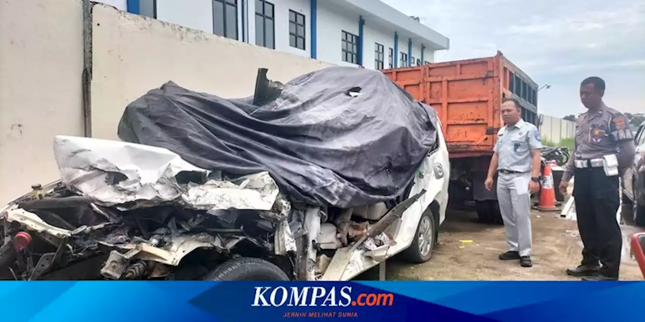 Detik-detik Kecelakaan di Tol Solo-Kertosono, Innova Tabrak Truk, 4 Anggota Keluarga Tokoh NU Magelang Meninggal