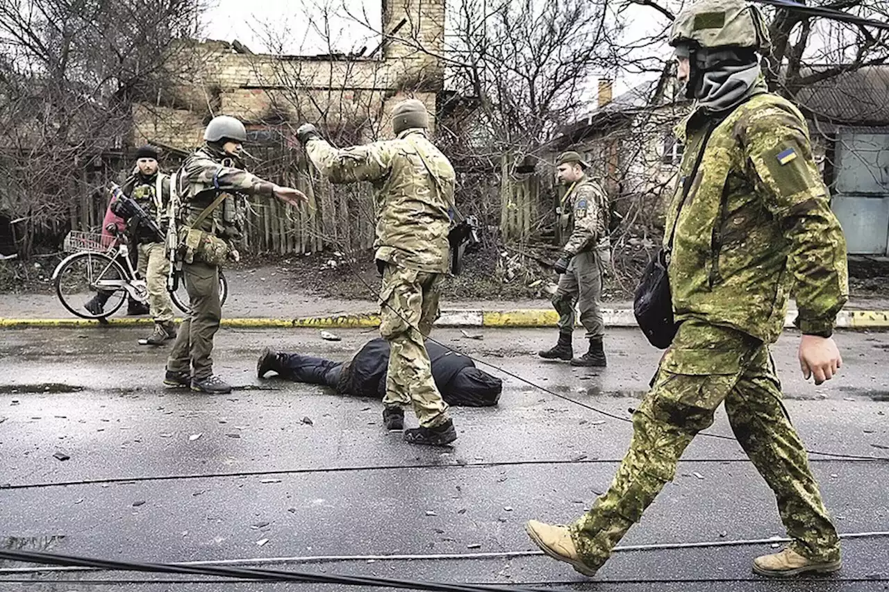 Хроника зверской лжи: Как Киев и Запад погружали мир в паутину фейков о спецоперации