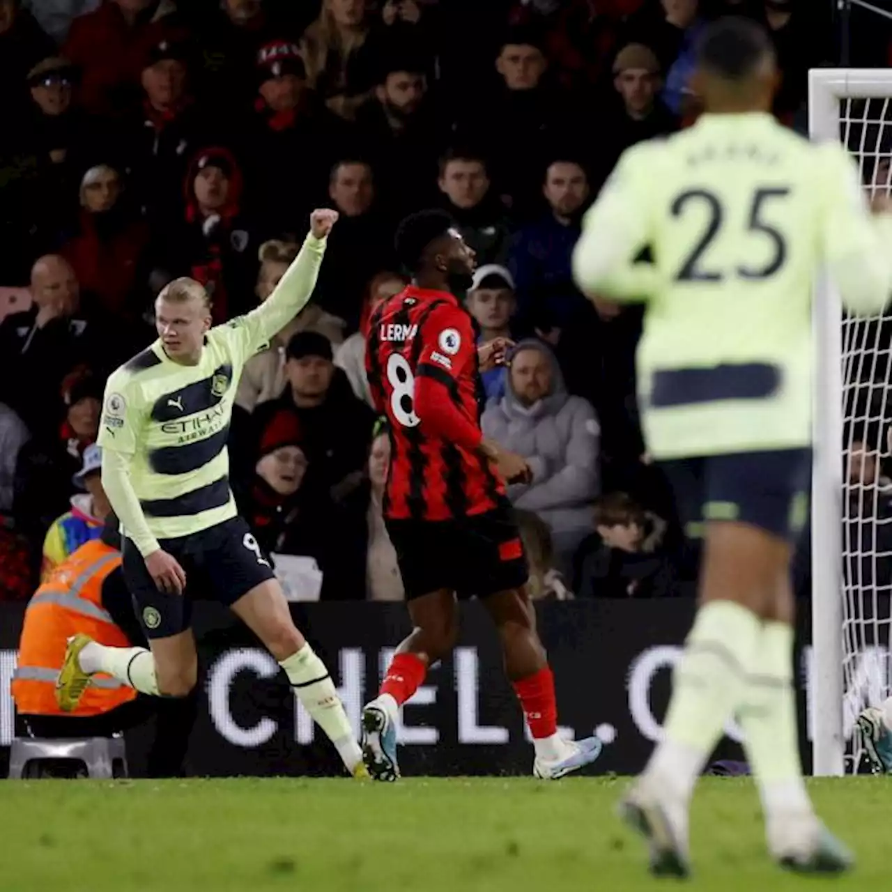 Manchester City gagne à Bournemouth et revient à deux points d'Arsenal en Premier League