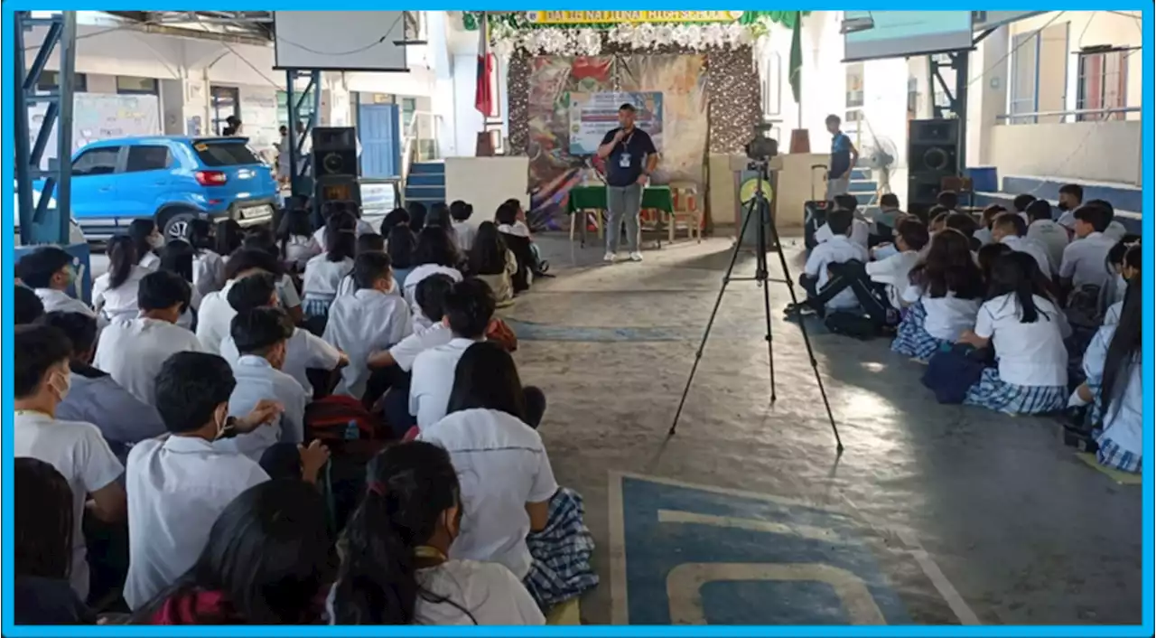 Antipolo City LGU gives drug awareness lectures to high school students