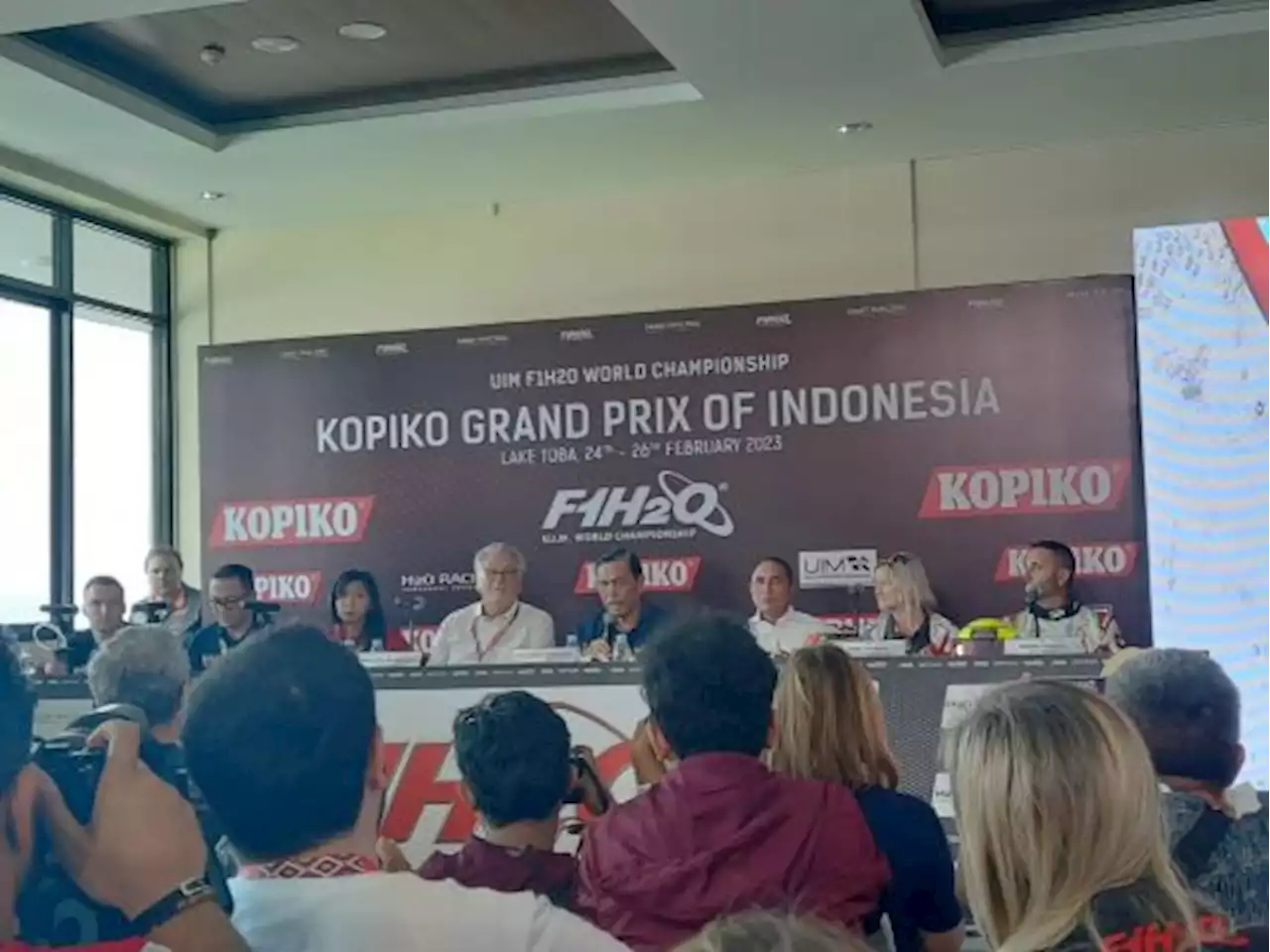 F1 Powerboat Momentum Perkenalkan Pariwisata Danau Toba