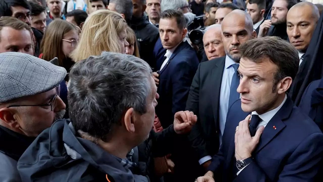 Interpellé, hué, chahuté... la journée sous haute tension d'Emmanuel Macron à l'inauguration du Salon de l'agriculture