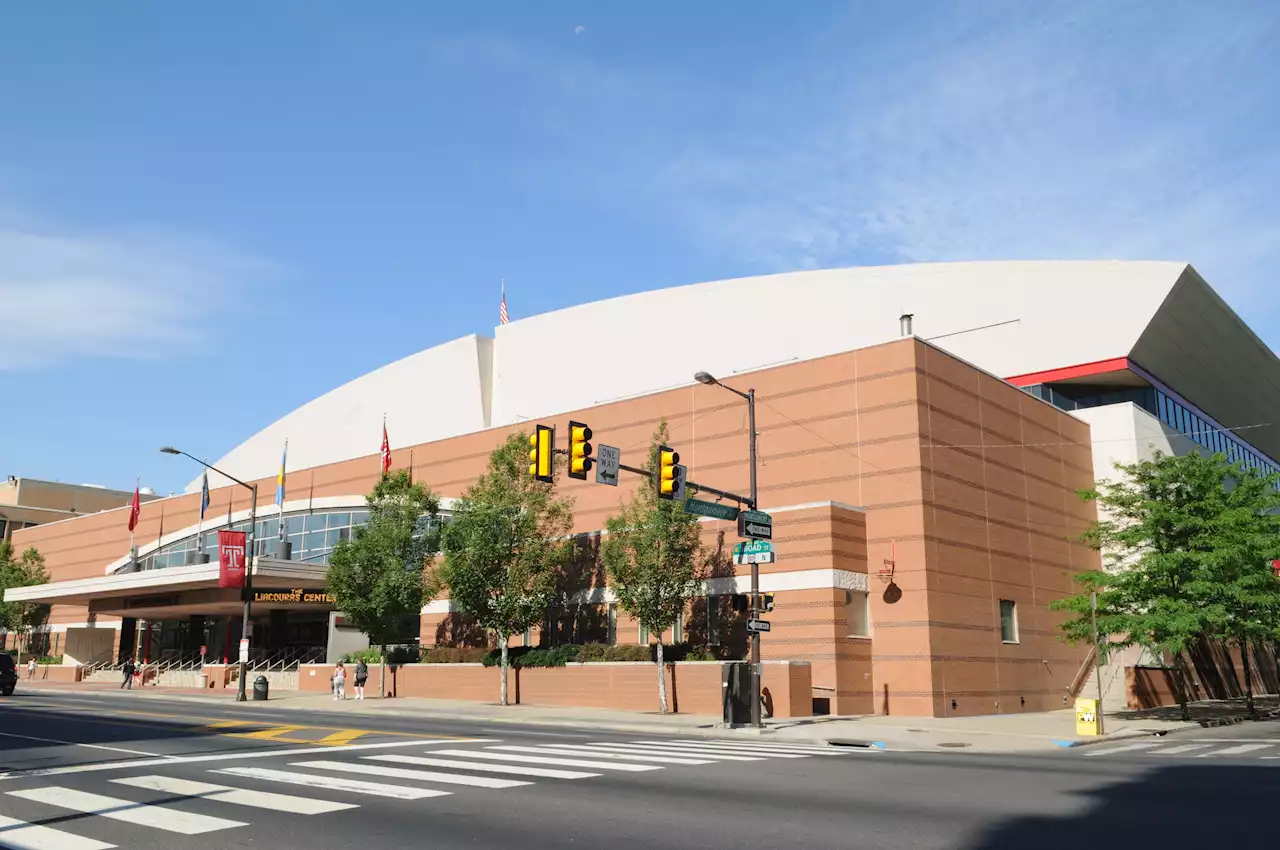 WATCH: Fans Run in Confusion After Sounds Mistaken for Gunshots at Temple University Concert