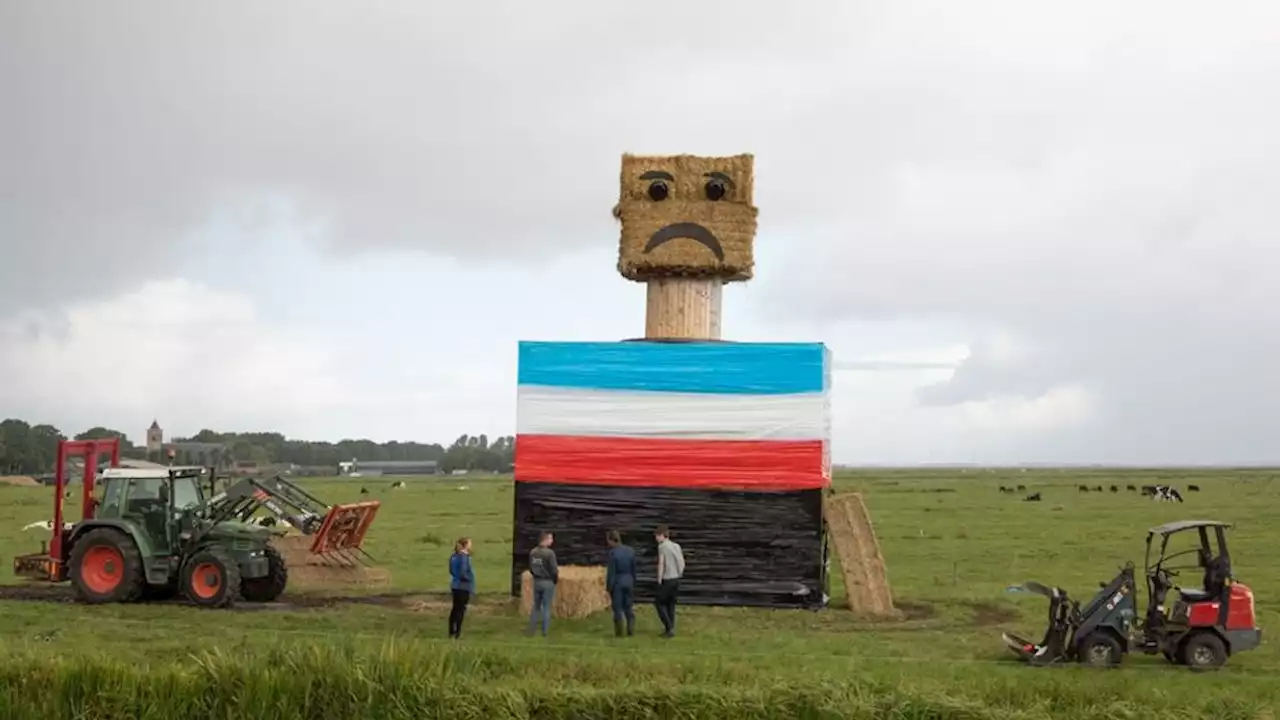 Strooien actievoerder in weiland Eemnes moet het veld ruimen