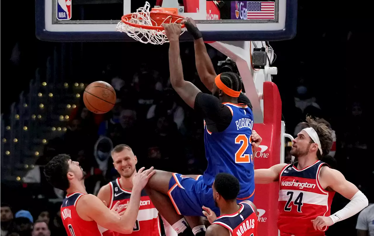 Mitchell Robinson snags double-double in return to Knicks’ lineup