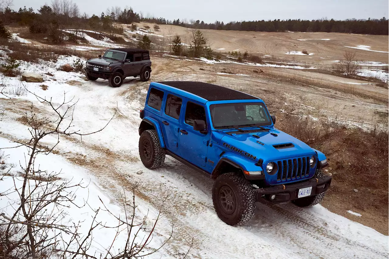 Off-Road Comparison: Ford Bronco Sasquatch vs Jeep Wrangler Rubicon Xtreme Recon