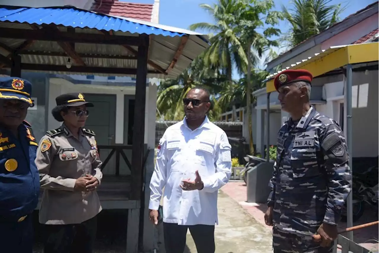 Serap Aspirasi TNI di Papua Tengah, Yan Mandenas Temukan Lanal yang Belum Dapat Anggaran