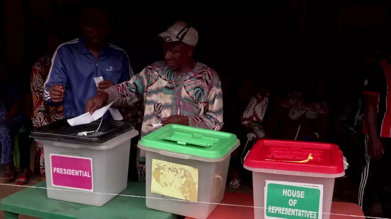 Nigerians vote for new president, braving long delays to bring change