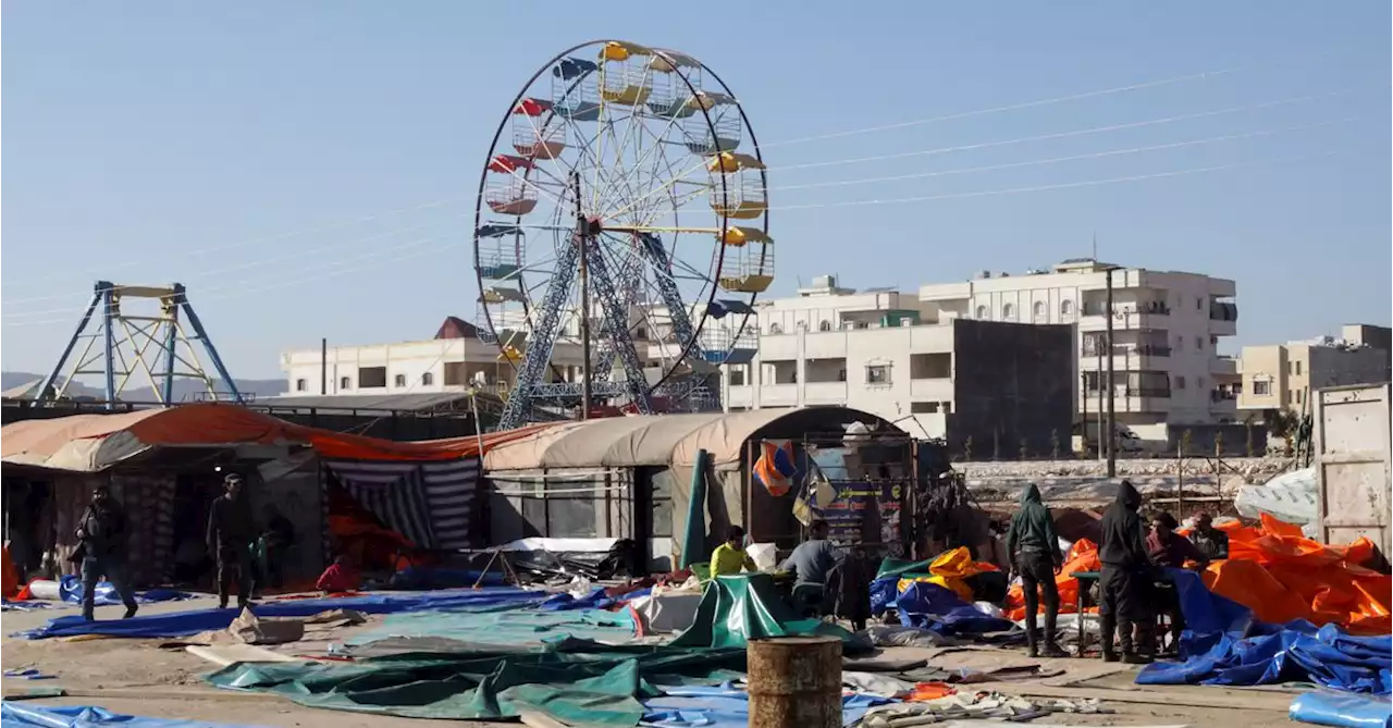 Turkey quake survivors struggle to find shelter nearly three weeks on