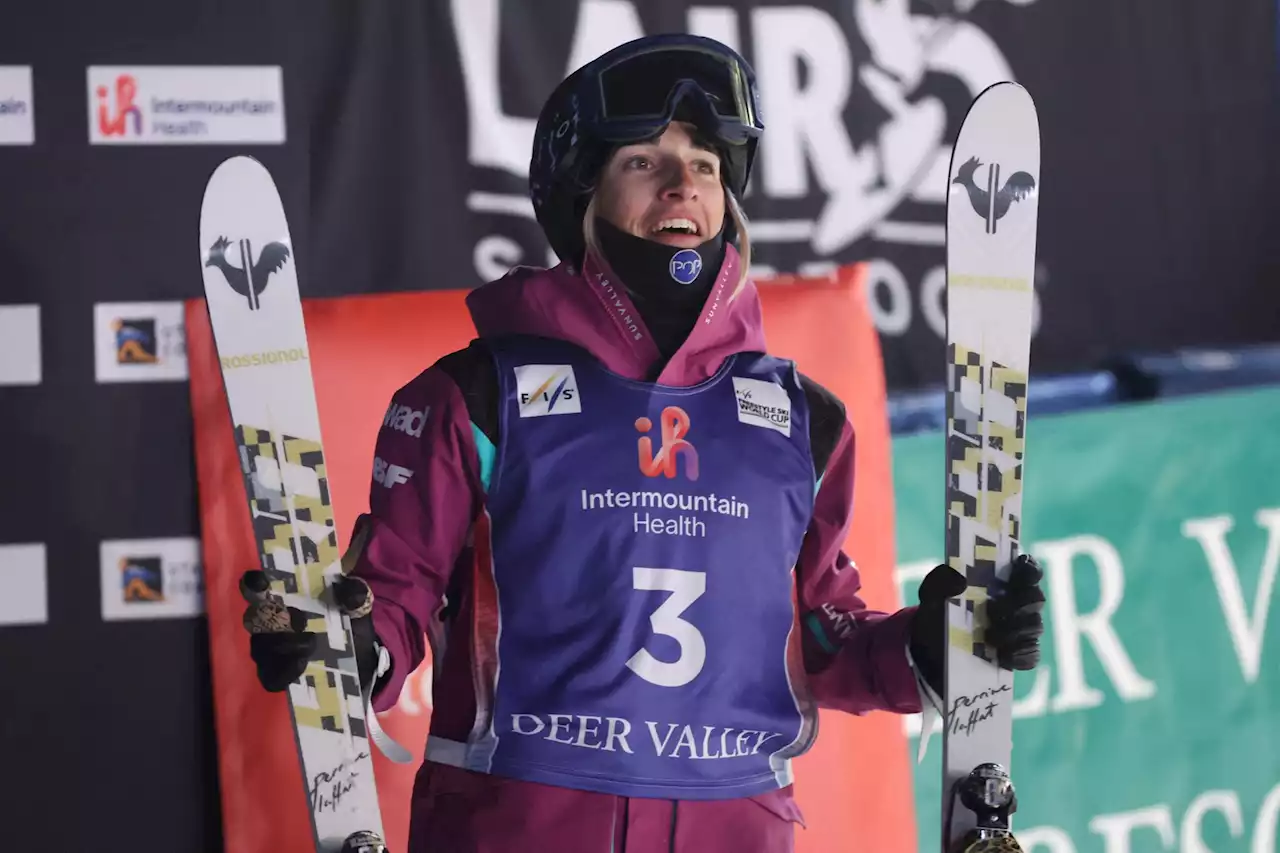 Mondiaux 2023 : 'Je suis tellement heureuse de cette médaille', livre la skieuse Perrine Laffont