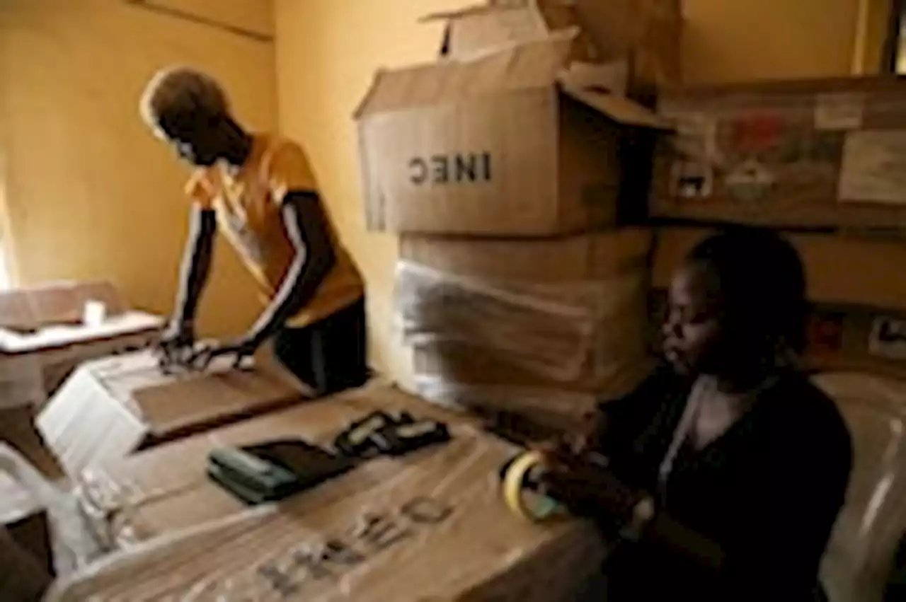 As crises spiral, Nigerians are voting in tight presidential election