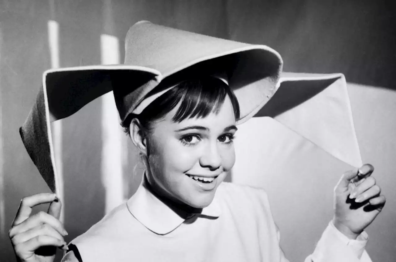 Sally Field Made the Billboard Hot 100 With This Song in 1967