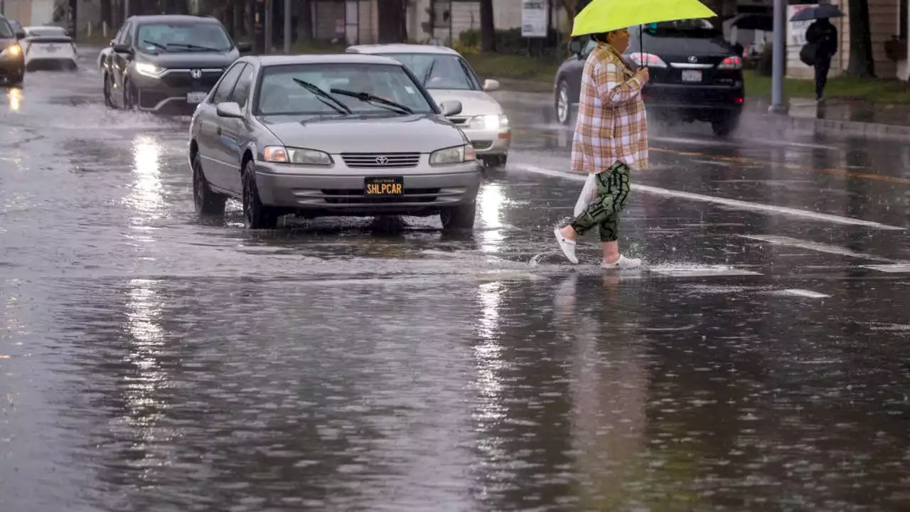 Crews restore power to thousands after massive winter storm hits SoCal