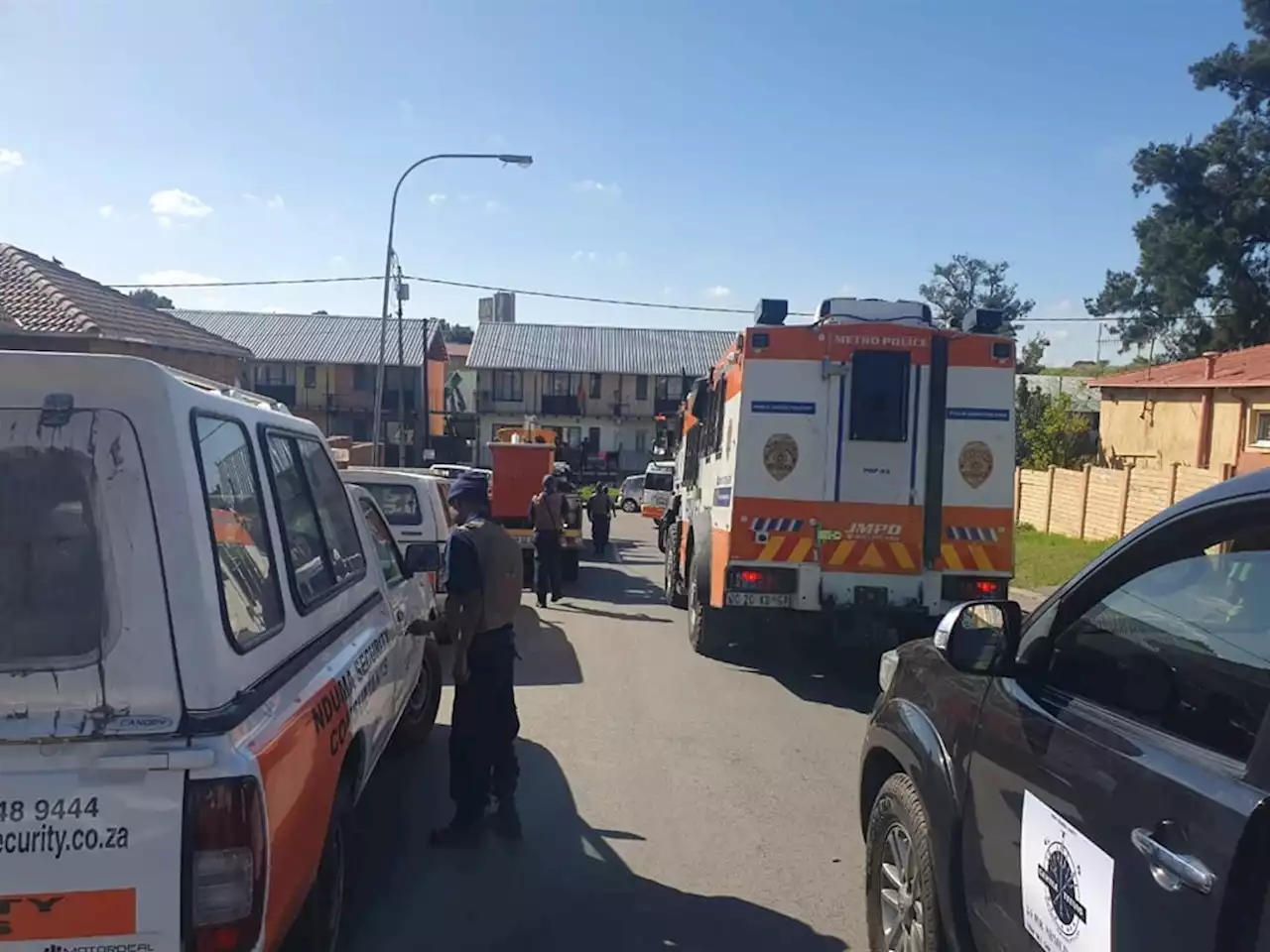 PICS | City Power ropes in JMPD, security to escort technicians restoring power | News24