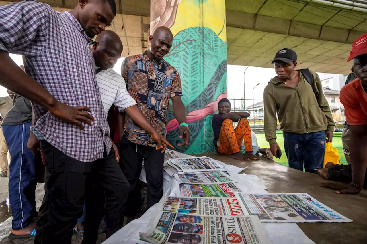 Voting in Nigeria Continues a Day After Polls Due to Close