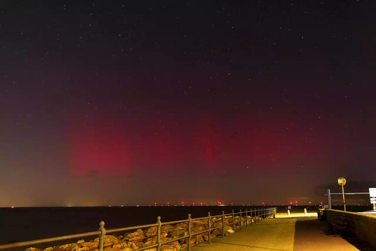 Northern lights: Aurora seen across UK in spectacular display