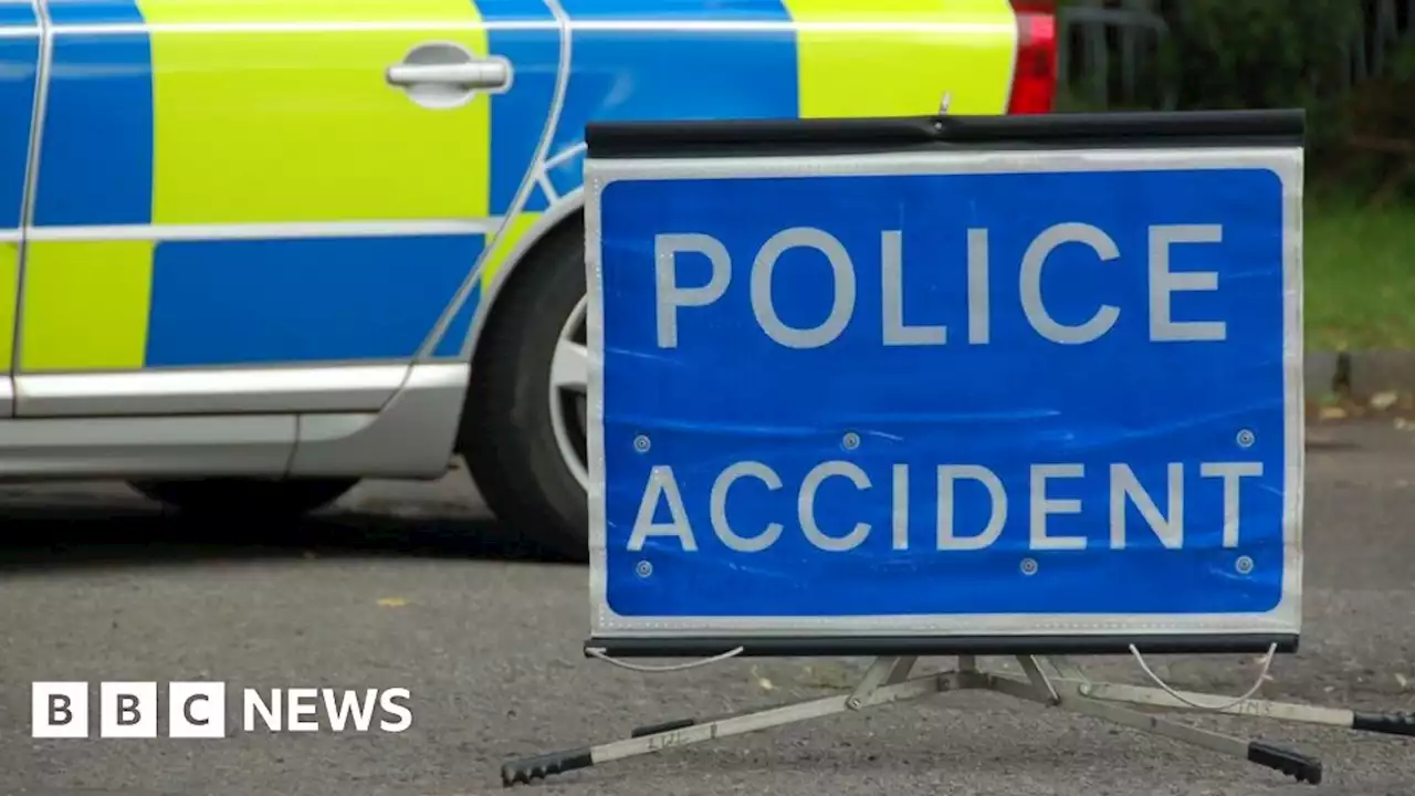 Man dies and girl critical after Milngavie crash