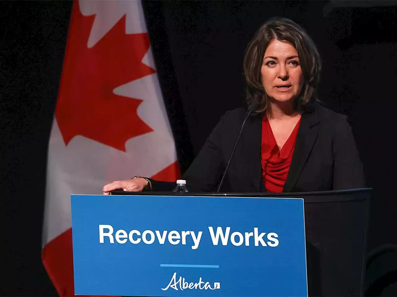 Alberta reaches agreement with Ottawa on health-care funding deal