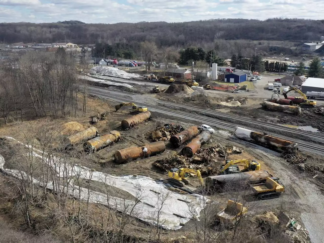 Contaminated waste shipments from Ohio derailment to resume