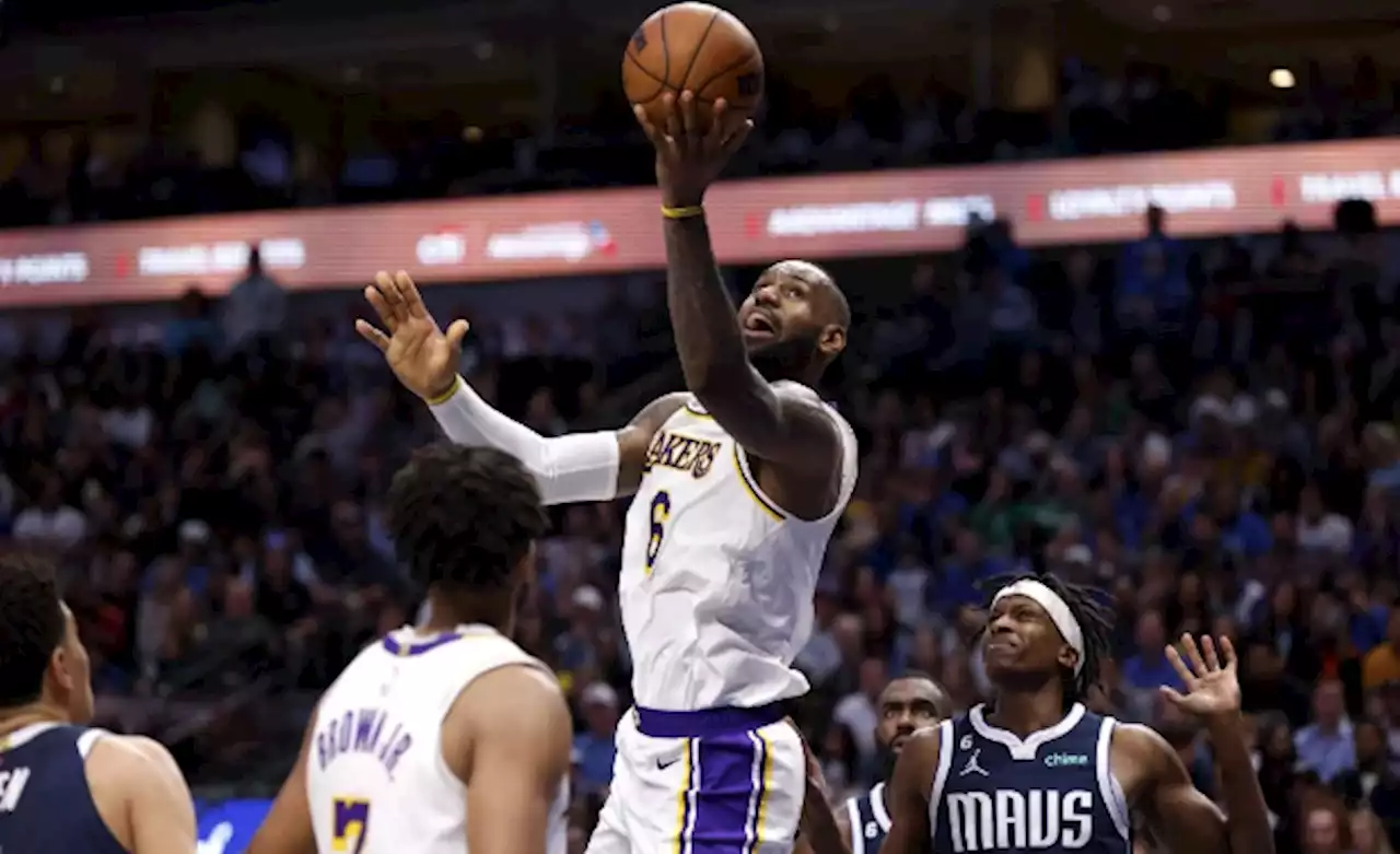 NBA: Lakers rally from 27 down to dispatch Mavericks