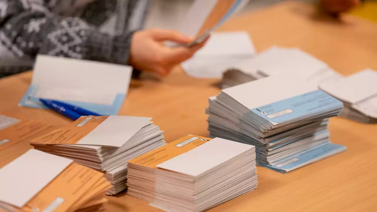 Wahlleiter: „Wiederholungswahl in Berlin war Erfolg“