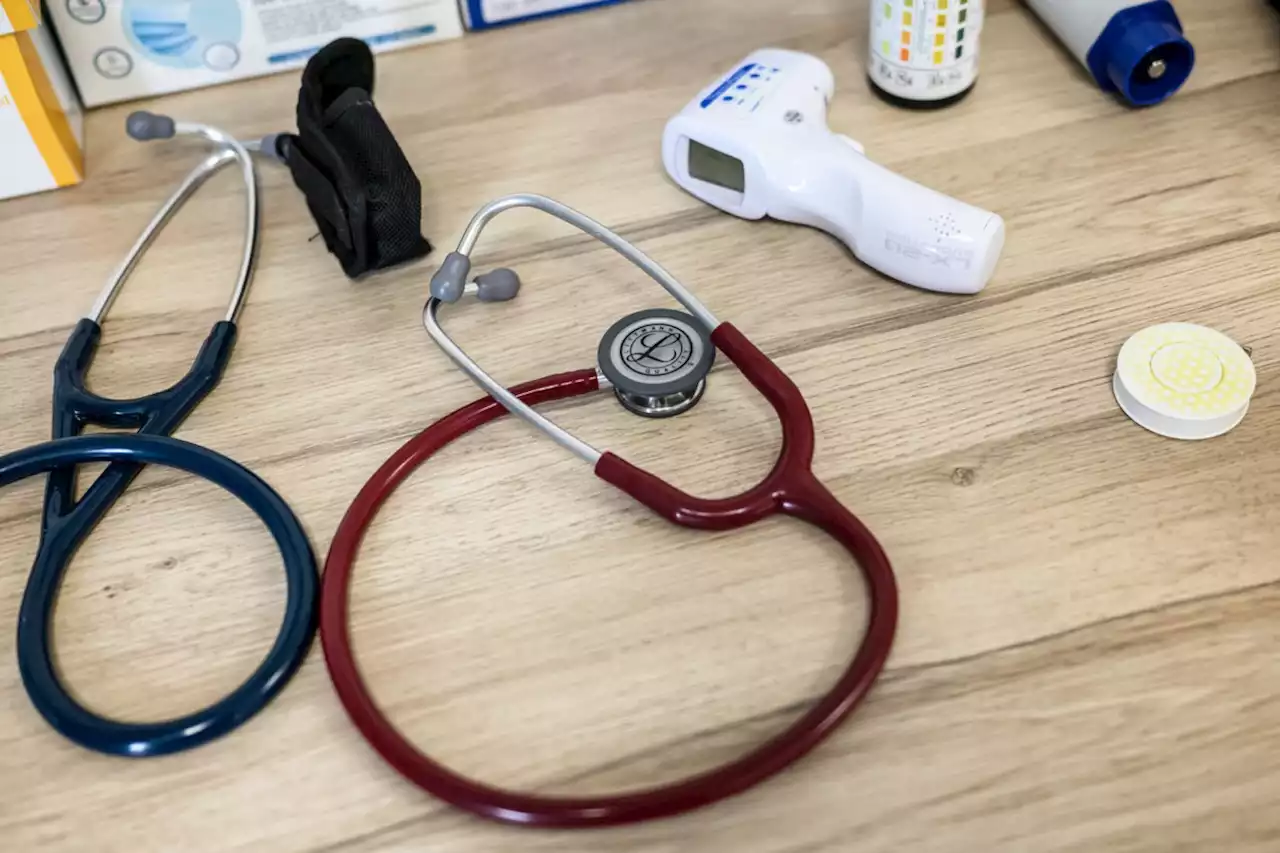 Déserts médicaux : un «Tour de France» des élus pour tenter de réguler l’installation des médecins