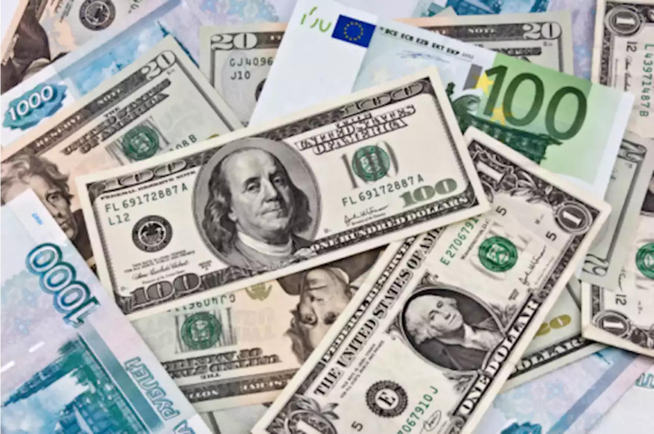 EUR/USD Signal: King Dollar Reigns Supreme