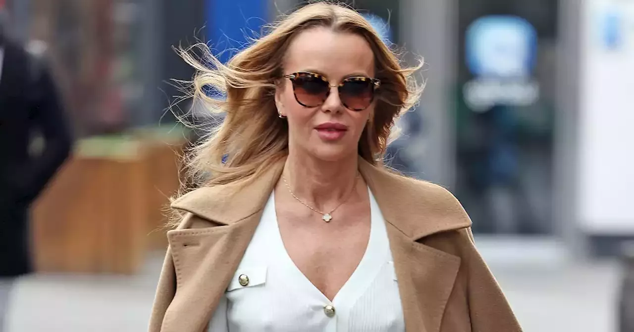 Amanda Holden Goes Completely Braless Under Flimsy Cardigan As She Braves Cold 2484