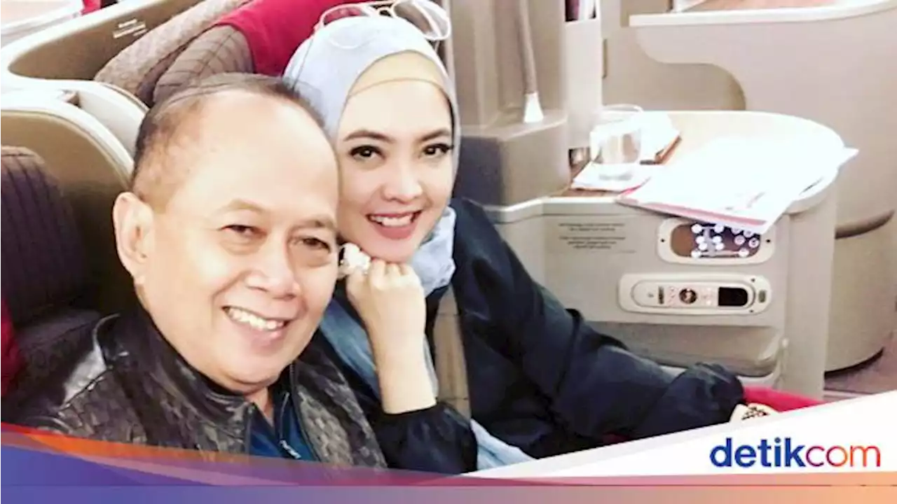 10 Artis yang Nikah dengan Pejabat, Ada yang Beda Usia 27 Tahun