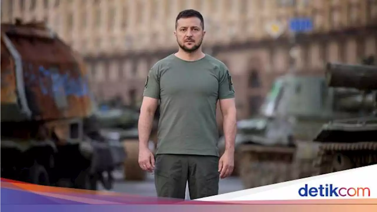 Zelensky Pecat Komandan Pasukan Gabungan Ukraina, Alasannya Misterius