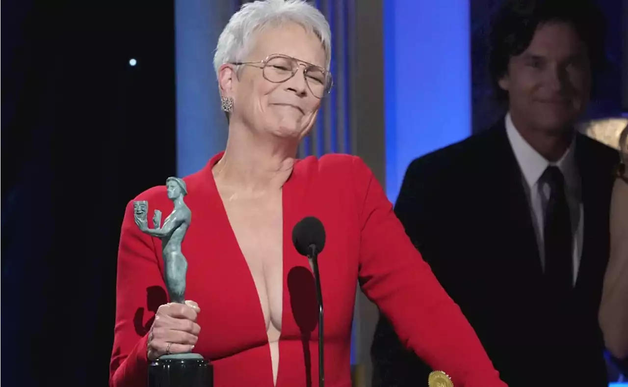 Jamie Lee Curtis se burla de ser 'Nepo babie', en los Premios SAG, pero ¿qué significa?