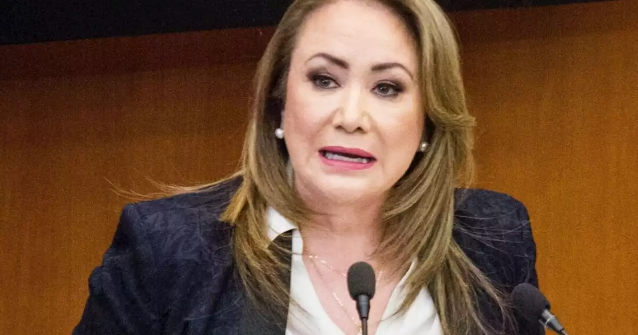 Más de 170 académicos exigen la renuncia de Yasmín Esquivel como ministra