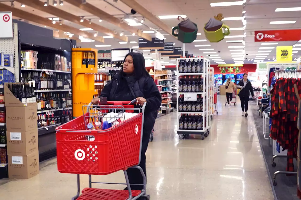 More Retailers Expected To Issue Pessimistic Forecasts This Week