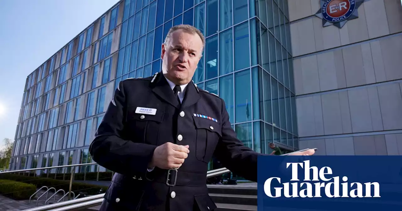 Police should be given power to charge suspects, say senior officers in England