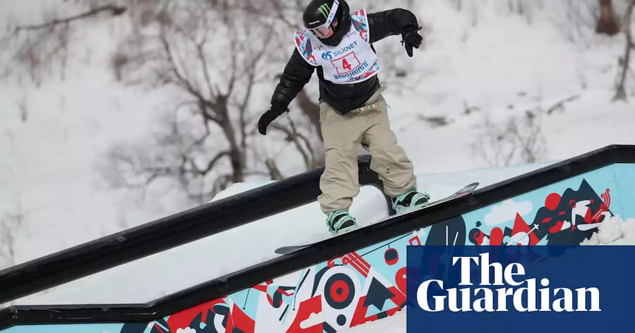 Snowboarder Mia Brookes, 16, makes GB history with slopestyle world title