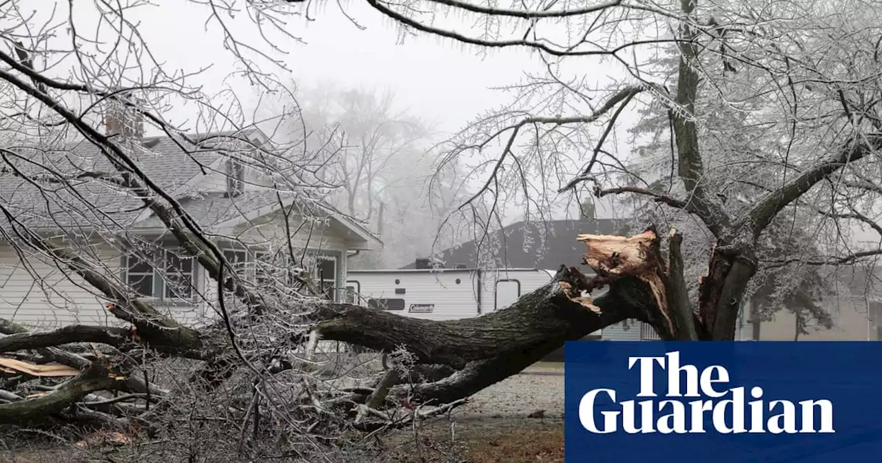 Winter storms leave 250,000 people without power across the US