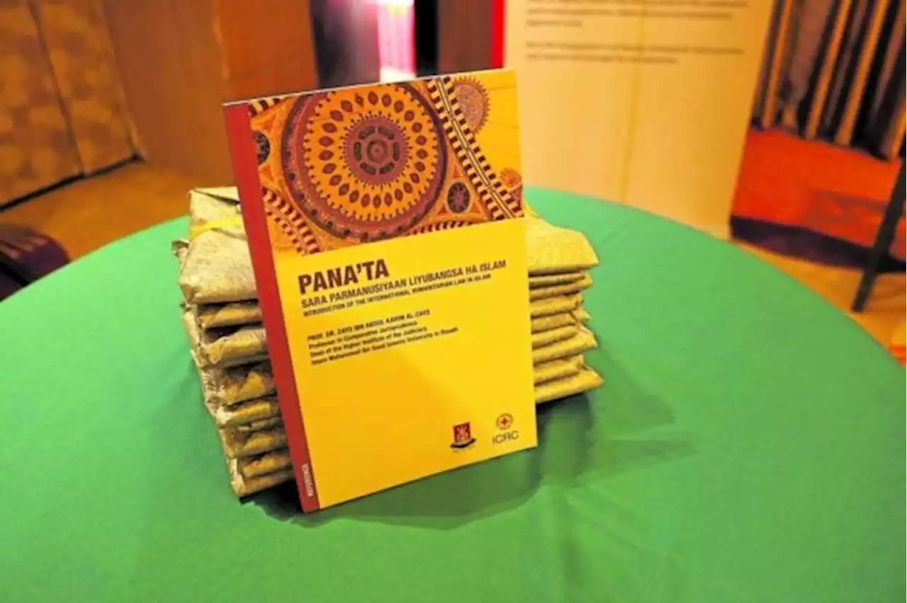 Tausug book on IHL-Islamic Shariah convergence launched