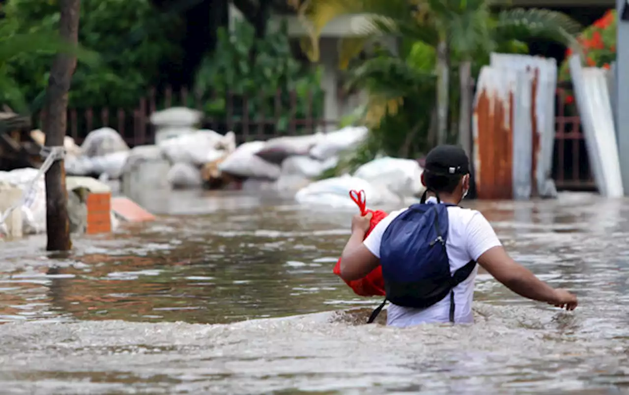 267 Tim Reaksi Cepat Dikerahkan untuk Atasi Banjir di Jakarta