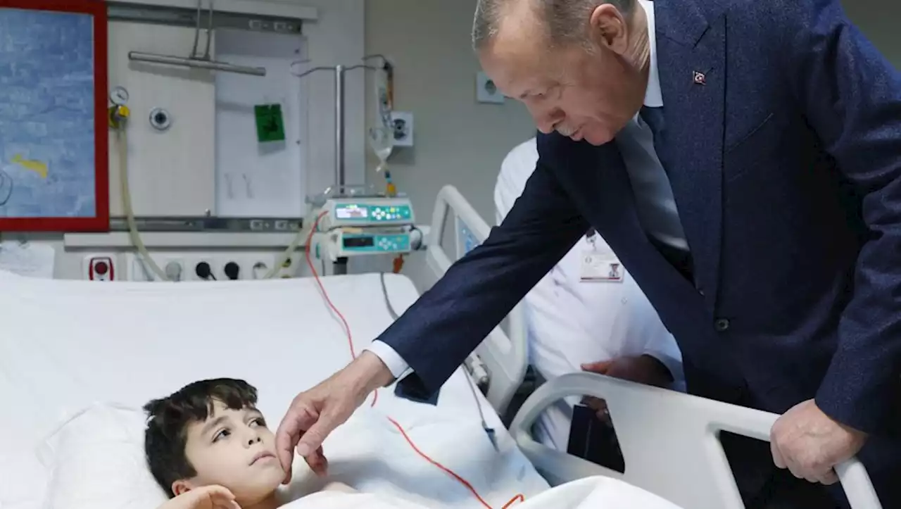 Séisme en Turquie : le président Erdogan demande 'pardon' pour les retards dans l'arrivée des secours