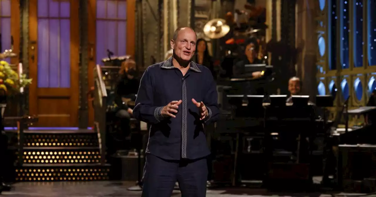 Woody Harrelson's 'SNL' monologue sparks backlash online: 'Antivax nonsense'