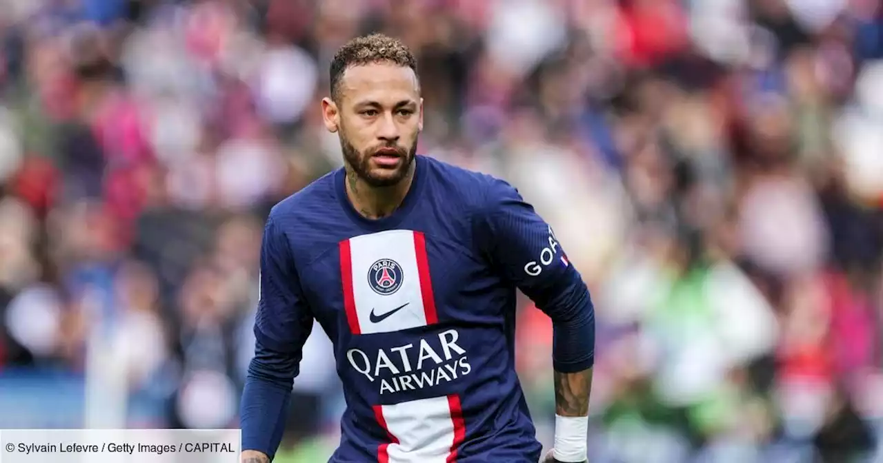 Avions, hélicoptère, yacht, voitures... L'incroyable liste de véhicules de Neymar