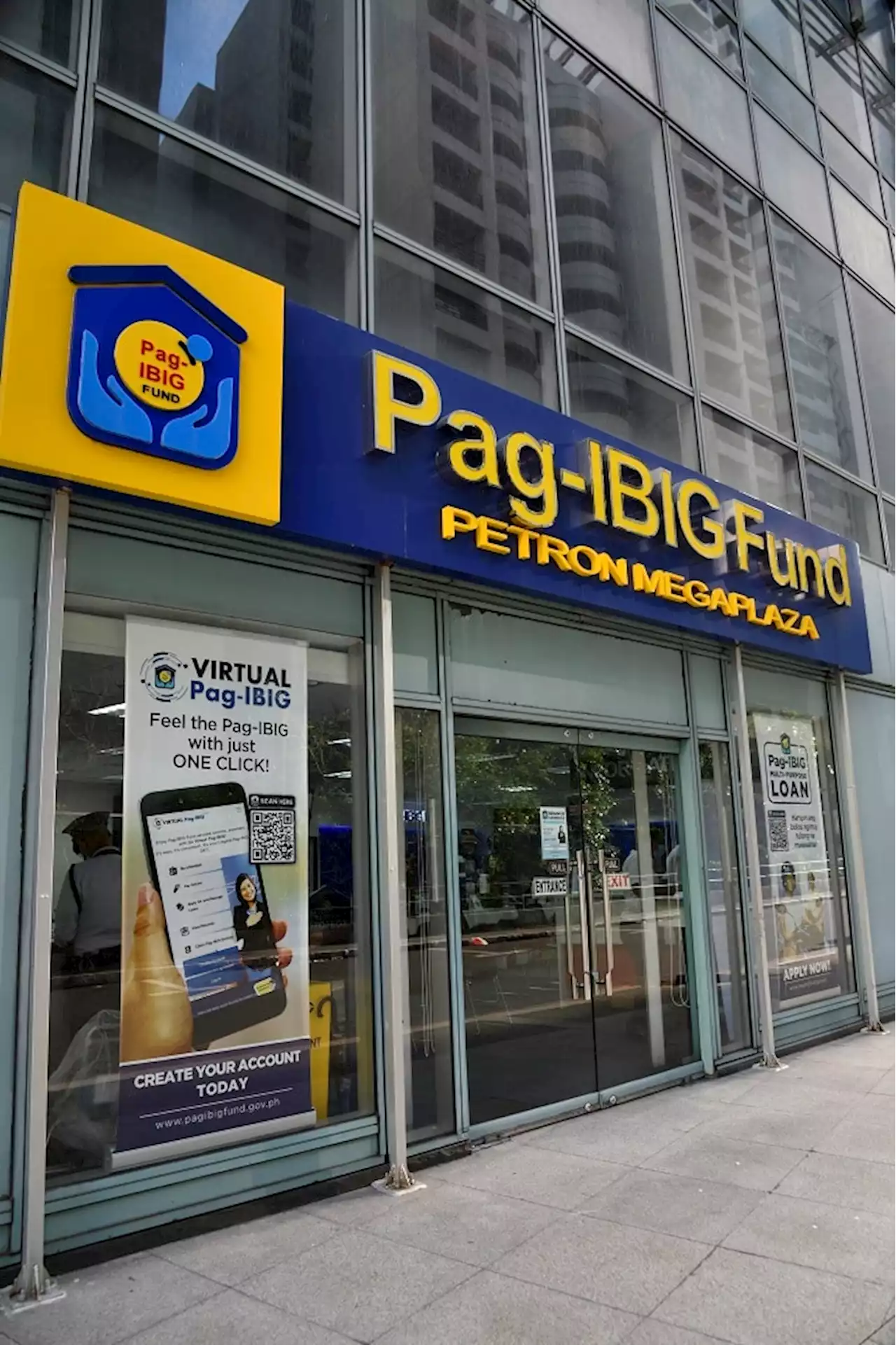 Pag-IBIG members save record-high P39.84 B under MP2, up 54% in 2022