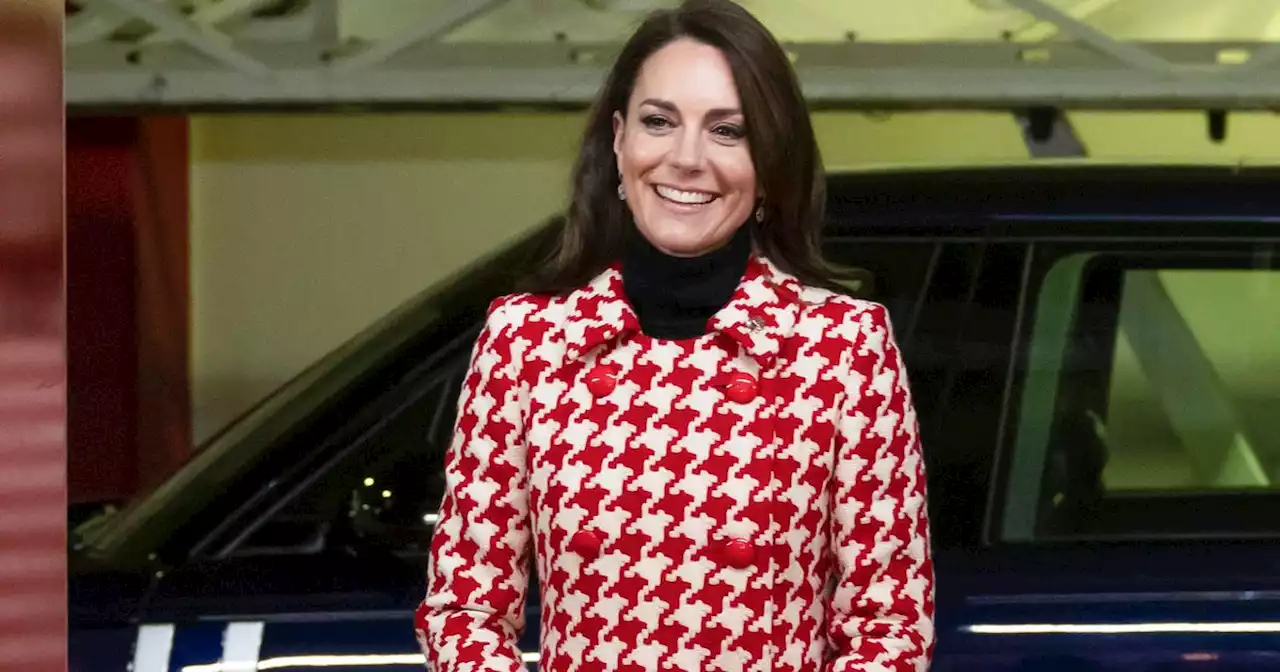 Kate Middleton sends fans wild as she recycles a classic maternity outfit