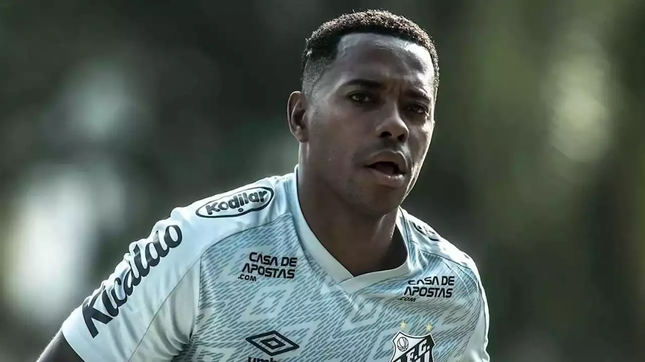 MPF entrega parecer em que concorda com a prisão de Robinho